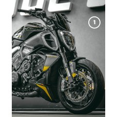 AEM Factory - Billet Triple Clamp kit for the Ducati Diavel V4